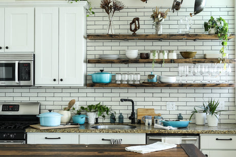 10 Creative Ways to Organise Your Kitchen Cabinets and Drawers