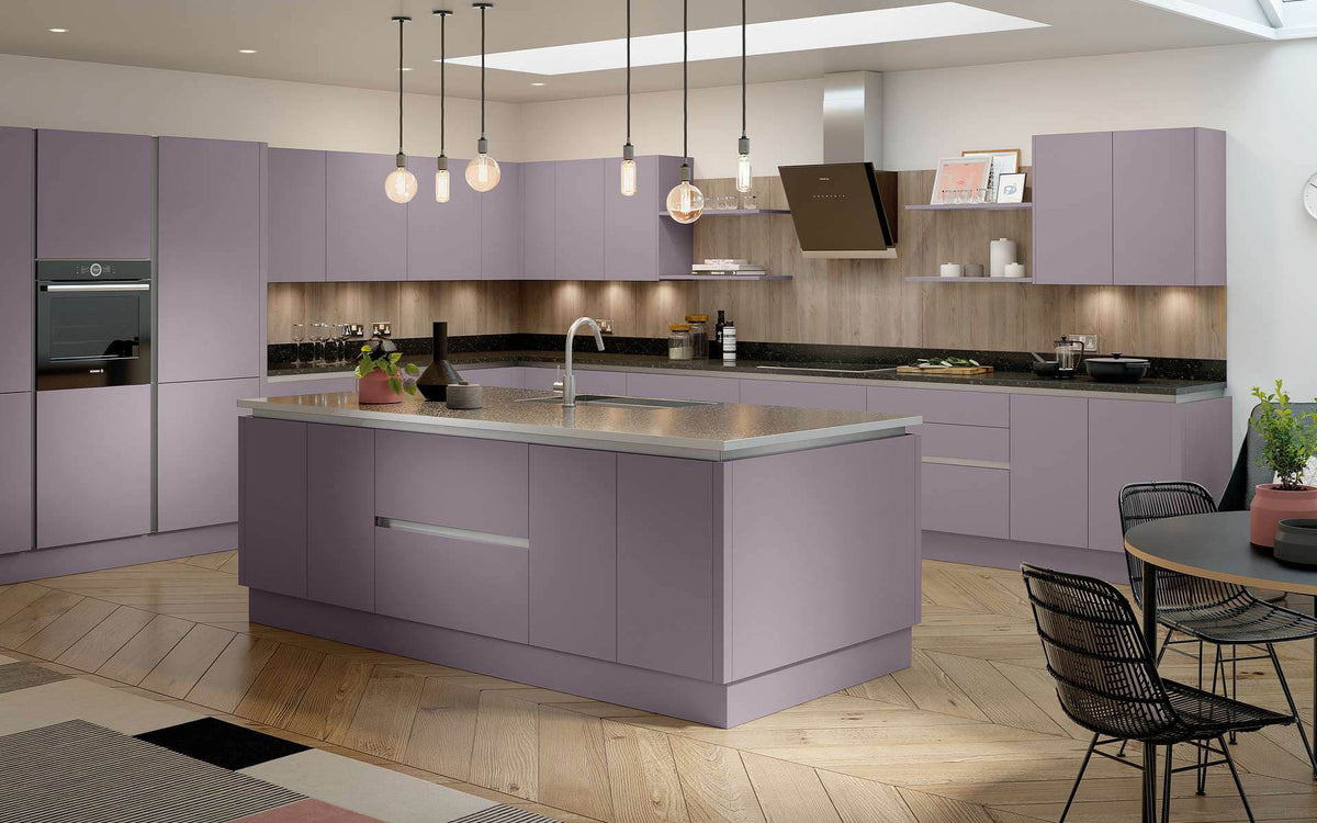 Best Easy DIY Cleaning Tips for Kitchen Cabinets