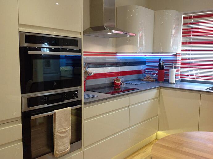 Linda H's Ultimo kitchen