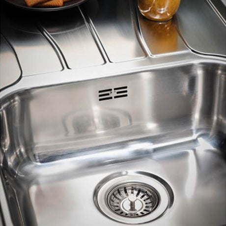 Reginox DIPLOMAT Single Bowl Stainless Steel Sink - 860mm Wide