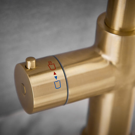 6-KoGE-4in1-Hot-Boiling-Tap-Brushed-Brass-Lever