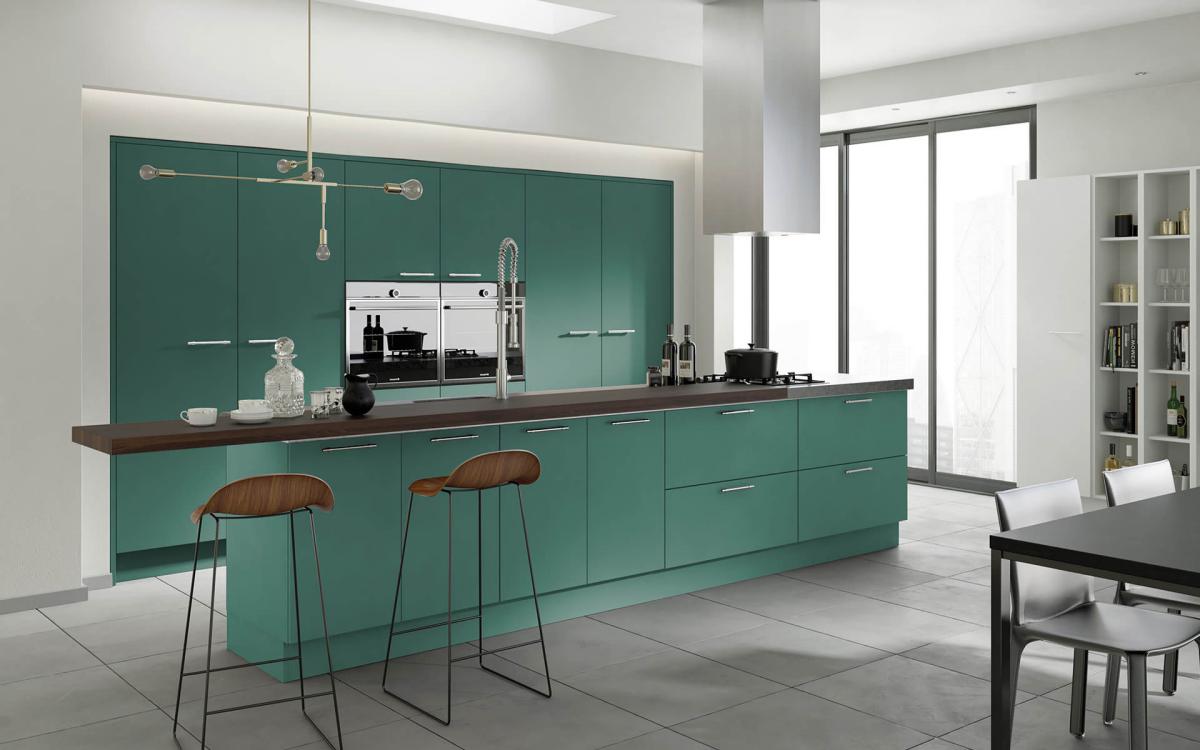 Velluto Liberty Green Modern Kitchen with Breakfast Bar Overhang and 2 High Stools