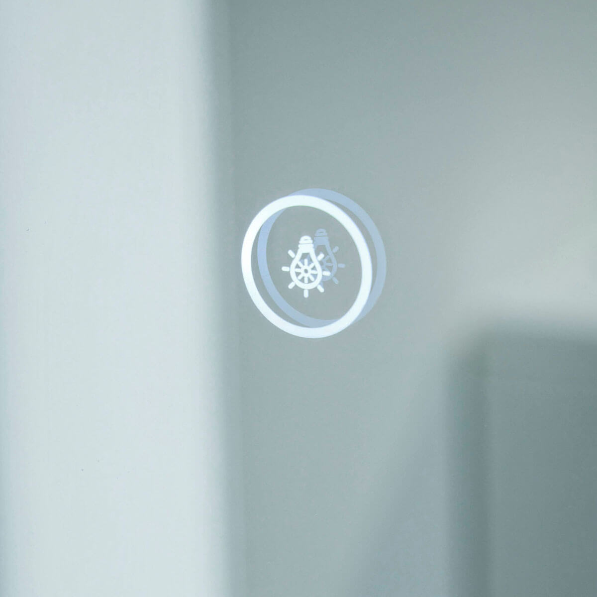 Vivid LED Mirror - 700 x 500mm MIRROR06_2