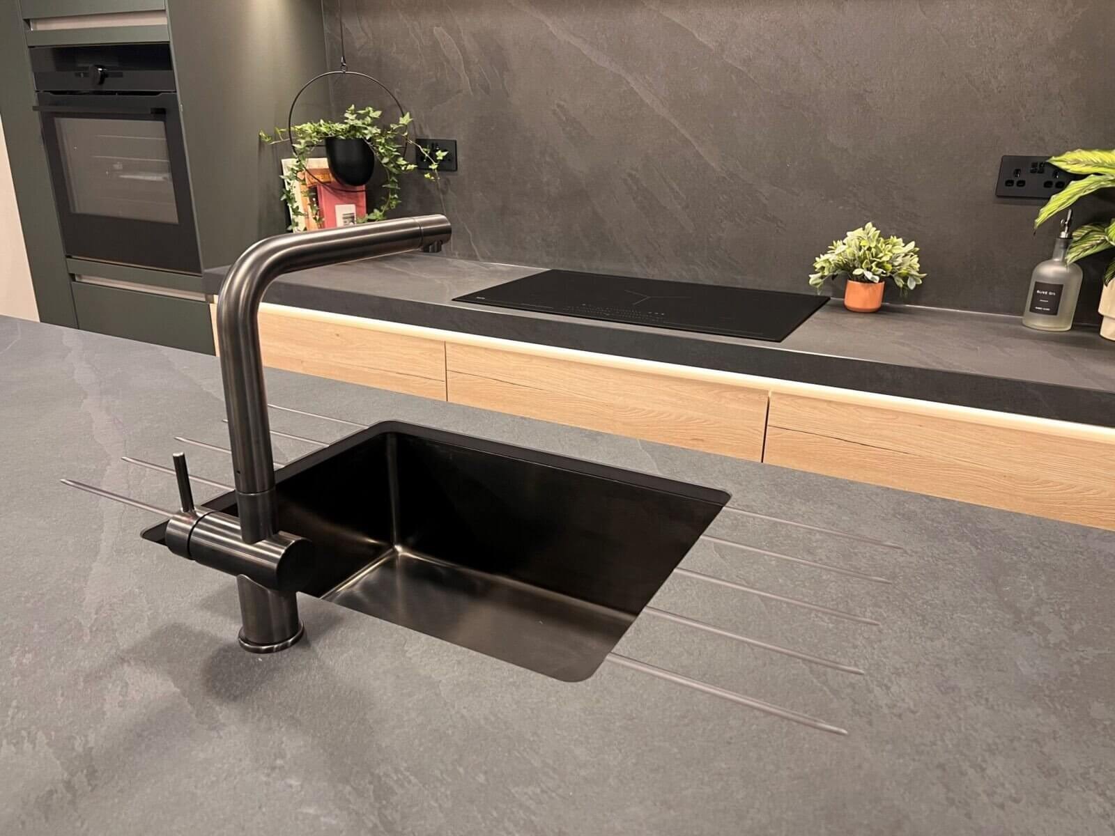 Lamar Pizzara Slate - Porcelain Worktop